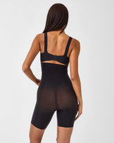 SPANXsculpt™ Seamless Power High-Waisted Mid-Thigh Short | Very Black